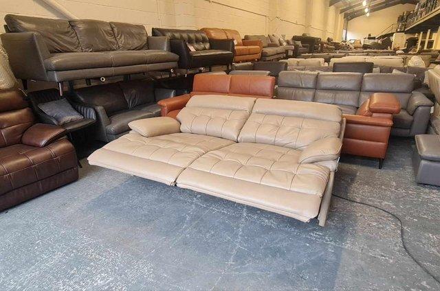 Image 6 of La-z-boy Knoxville cream leather electric 3 seater sofa