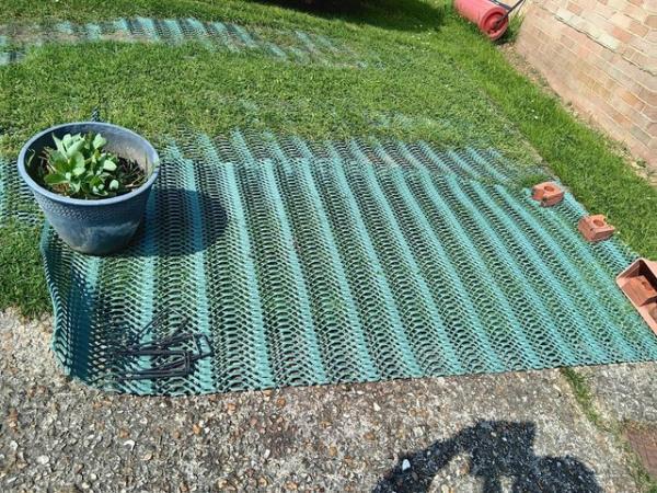 Image 1 of FREE REMNANT LAWN PARKING NET 7FT 6LONG