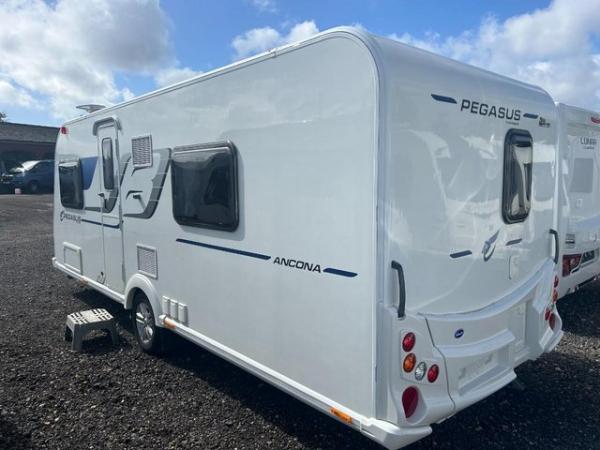 Image 6 of Bailey Pegasus Ancona 2017 5B caravan *Fixed bunks* Reduced*