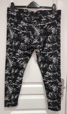 Image 7 of New M&S High Rise Leggings Size 16 Short Collect or Post
