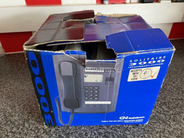 Image 1 of Solitaire 3000 pay phone with instructions box vintage coin