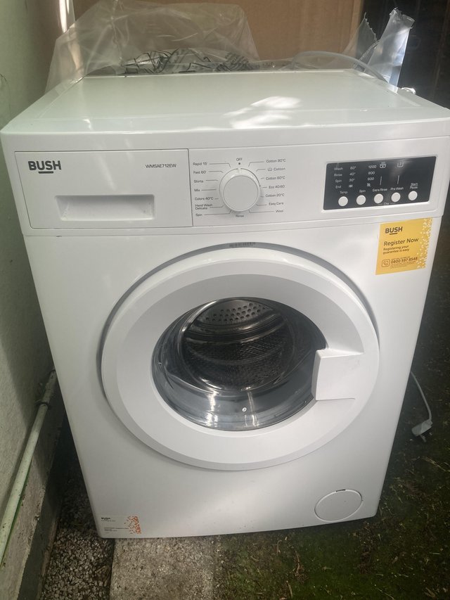 Preview of the first image of BUSH WHITE WASHING MACHINE FOR SALEBARGAIN!.