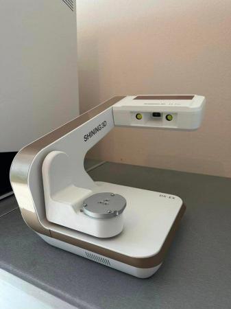 Image 1 of Shining3D AutoScan-DS-EX Pro 3D dental scanner