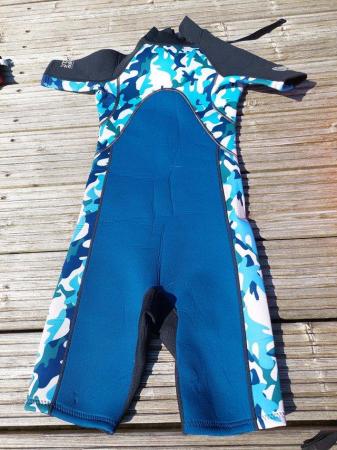 Image 1 of Wet suit kids for 10-12 years old