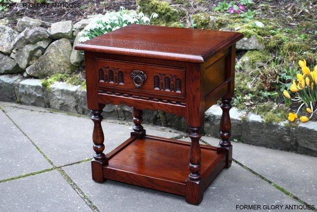 Image 102 of AN OLD CHARM TUDOR BROWN CARVED OAK BEDSIDE PHONE LAMP TABLE