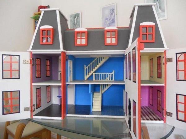 Image 1 of 1/12 scale Chateau type Dolls house for sale