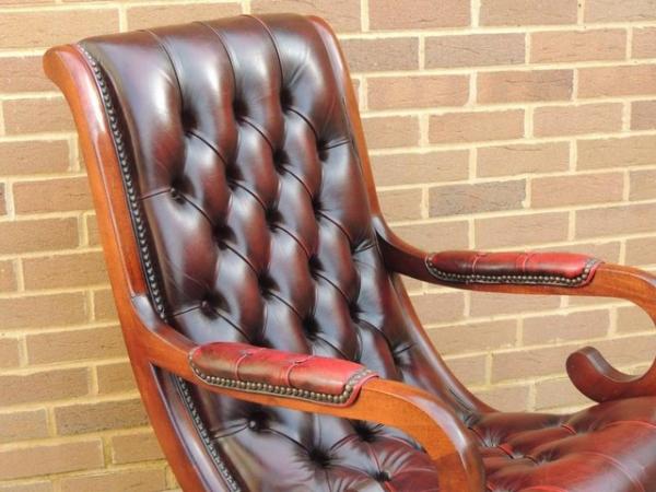 Image 12 of Chesterfield Rocking Chair Ox Blood (UK Delivery)