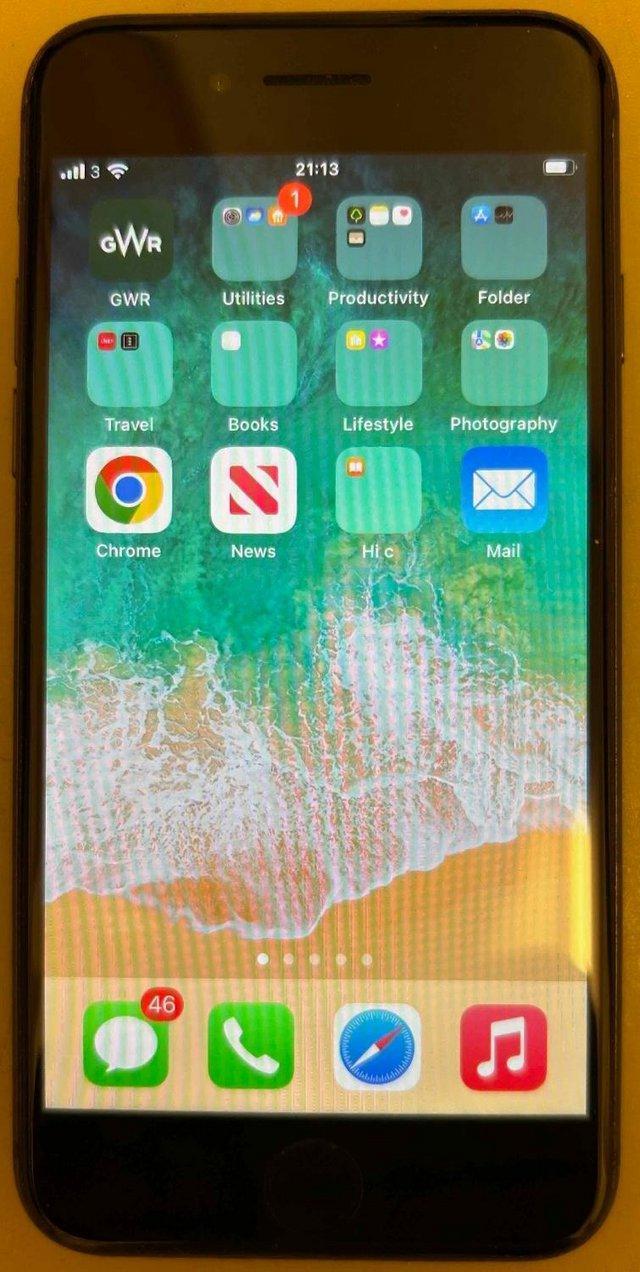 Preview of the first image of iPhone 8 MQ6G2B/A. BlackUnlocked64gb.