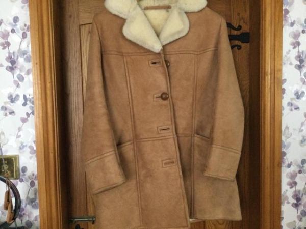 Image 3 of Genuine sheepskin coat hardly worn