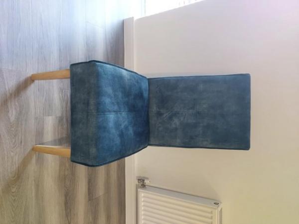 Image 3 of California Solid Oak Extending Table + 4 Velvet Fabric Chair