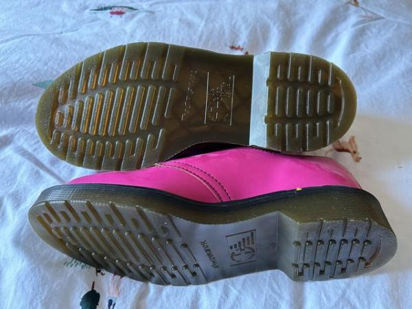 Image 3 of Dr Martens BNWT ladies lace up shoes bright pink patent