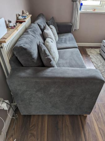 Image 7 of Valencia 3 seater sofa and armchair