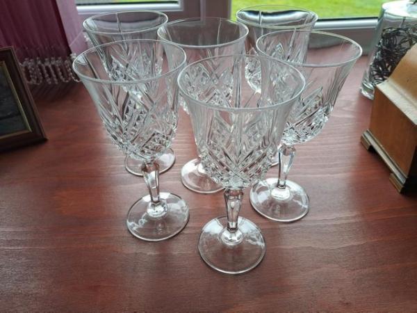Image 3 of Edinburgh Crystal Wine/Water Glasses