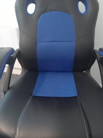 Image 3 of Gaming Chair - Ergonomic - Rolling Office Desk Chair