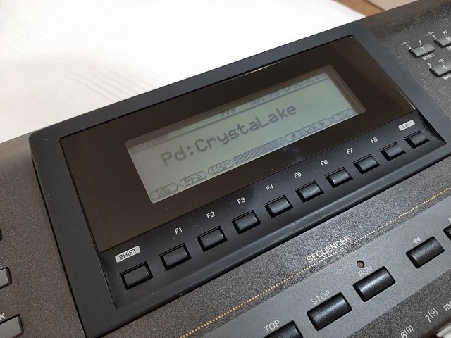 Preview of the first image of Yamaha QS-300 Synthesizer (Music Instrument).