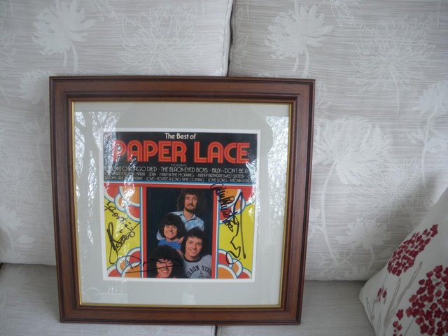 Preview of the first image of PAPERLACE SIGNED ALBUM COVER MOUNTED IN FRAME.