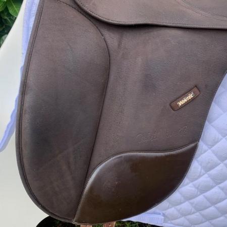 Image 3 of Wintec 17 inch Isabell Werth Dressage saddle