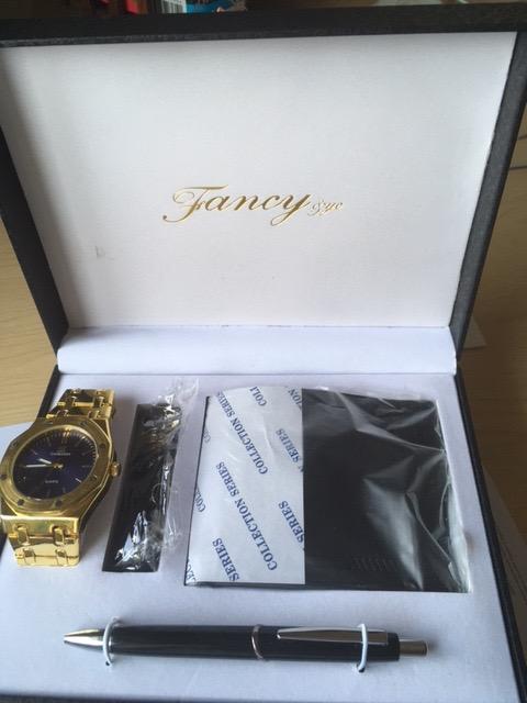 Preview of the first image of Wristwatch presentation gift set.
