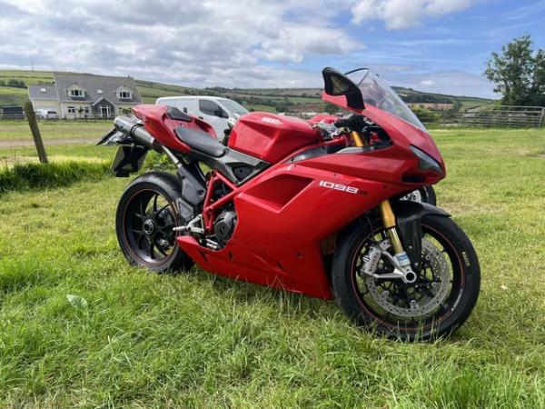 Image 3 of Ducati 1098s excellent condition, completely original
