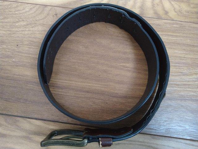 Preview of the first image of Men's Brown Leather Belt (4cm wide).