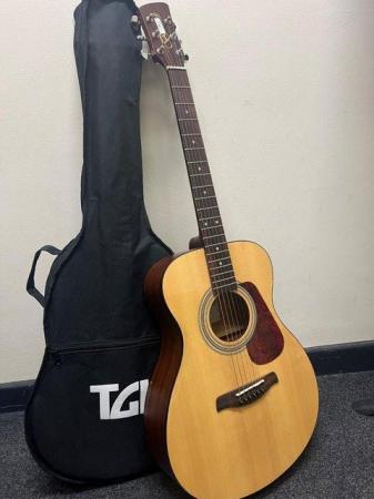 Image 1 of Brunswick BF200 Acoustic guitar with case