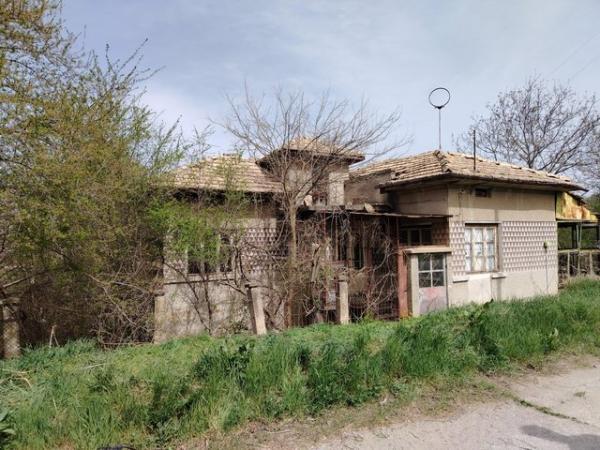 Image 3 of Cheap House DOLETS  Near Veliko Turnovo,Popovo Bulgaria