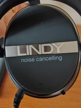 Image 3 of Lindy NC40 noise cancelling headphones (corded)
