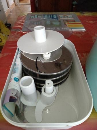 Image 2 of Fearne by Swan Food Processor SP32020PKN - rarely used
