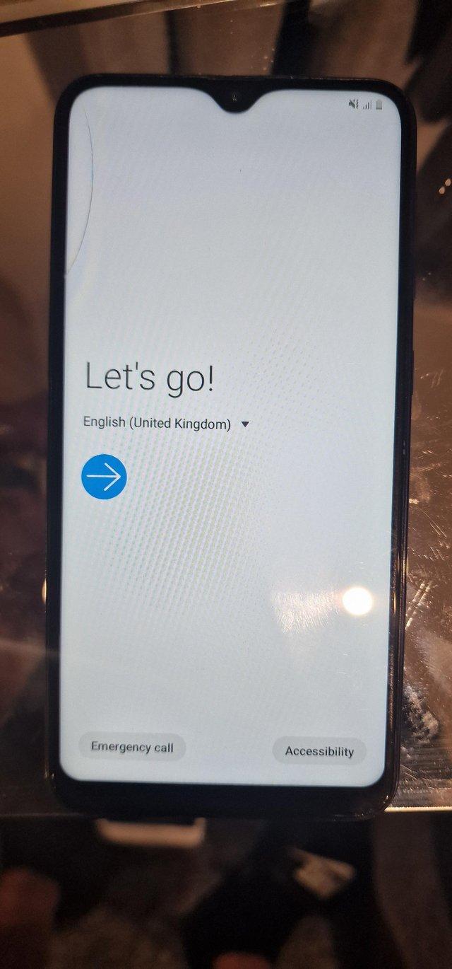 Preview of the first image of Blue Samsung galaxy A10.