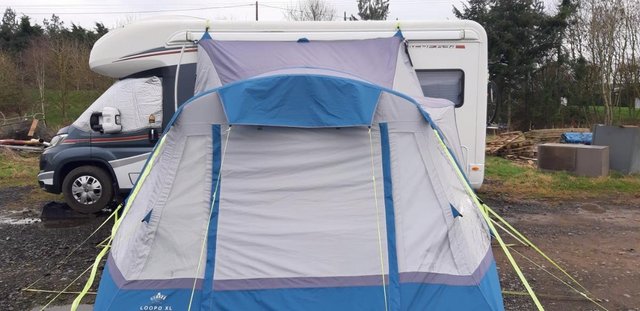 Image 3 of Olpro Loopo Breeze XL awning
