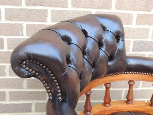 Image 12 of Chesterfield Captains Vintage Chair (UK Delivery)