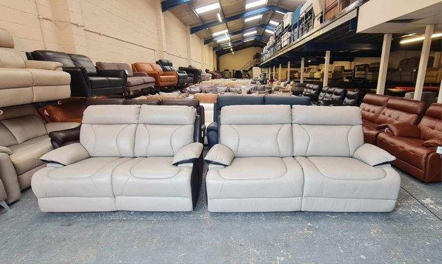 Image 4 of La-z-boy grey and black leather 3+2 seater sofas