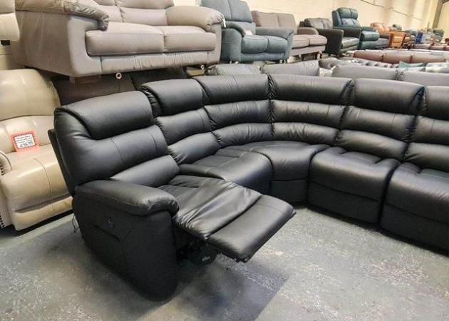 Image 11 of La-z-boy Staten black leather electric recliner corner sofa