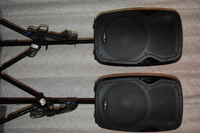 Image 2 of PUPLIC ADDRESS SYSTEM WITH STANDS