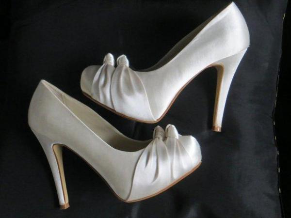 Image 3 of Silk fabric wedding/bridesmaid/going out shoe