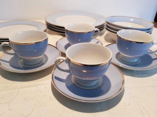 Image 2 of Doulton 20 piece Dinner Service