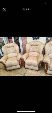 Image 2 of White Leather 3 Seater Sofa & 2 Arm Chairs