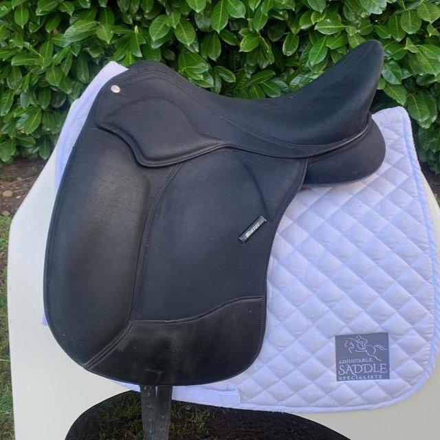 Preview of the first image of Wintec 17 inch Pro Dressage ContourBloc saddle.