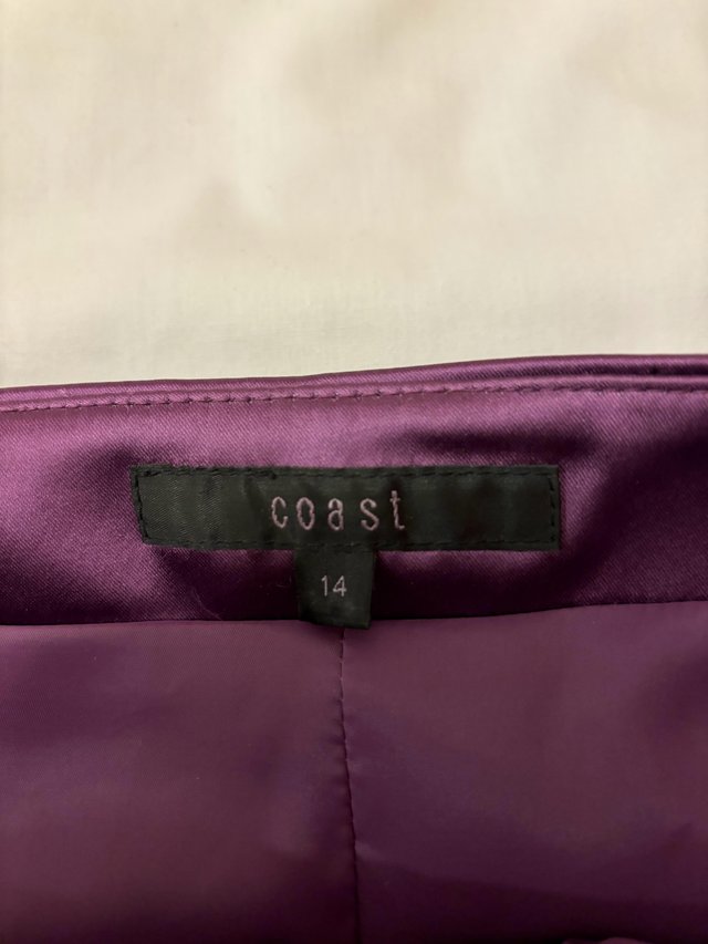 Preview of the first image of Cocktail dress purple dress.