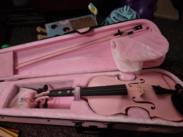 Image 3 of 4/4 full size student violin pink
