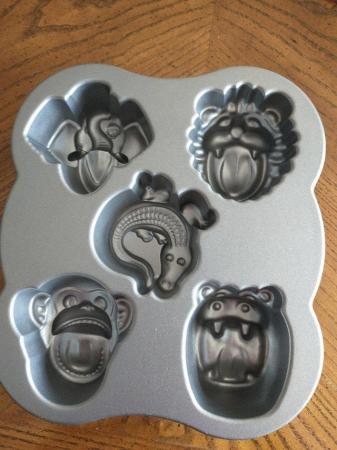 Image 2 of Wild animals cake and ice cream mould. Heavy metal