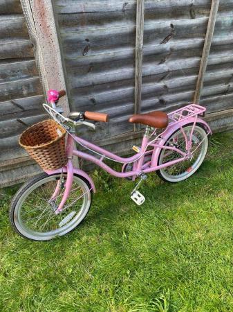 Image 2 of Pretty Pink girls bike for sale