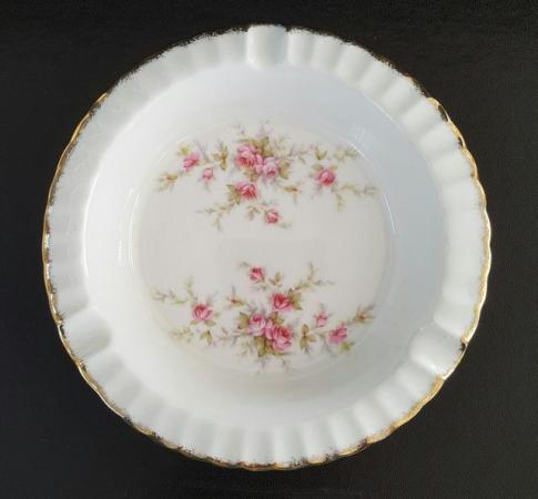 Image 3 of Paragon "Victoriana Rose" Fine Bone China Ashtray in Excell
