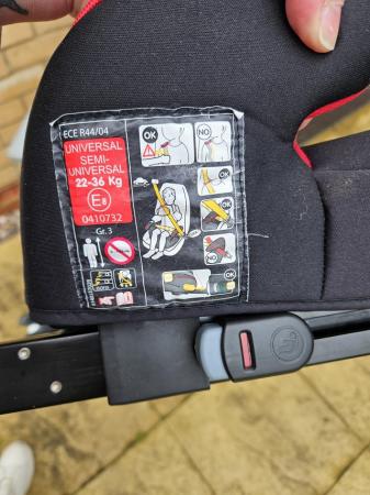 Image 2 of Safety First booster seats with isofix base