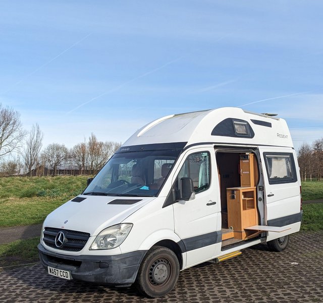 Preview of the first image of 2007 Merc Sprinter La Strada Regent L.