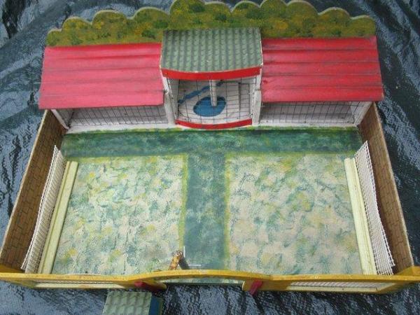 Image 1 of Hand built large toy Zoo Land....