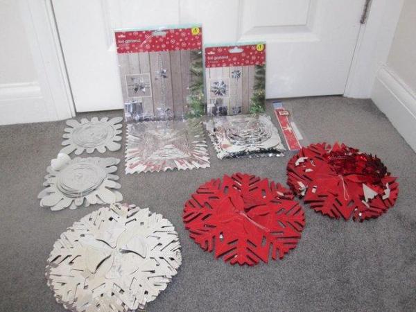 Image 1 of Christmas foil garlands and paper chains