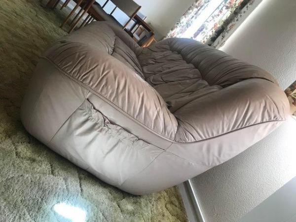 Image 2 of Leather 3 seater sofa very good condition