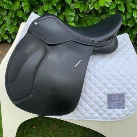 Image 1 of Wintec Wide 17 inch gp saddle