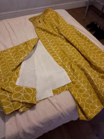 Image 1 of Lovely set of curtains, yellow.